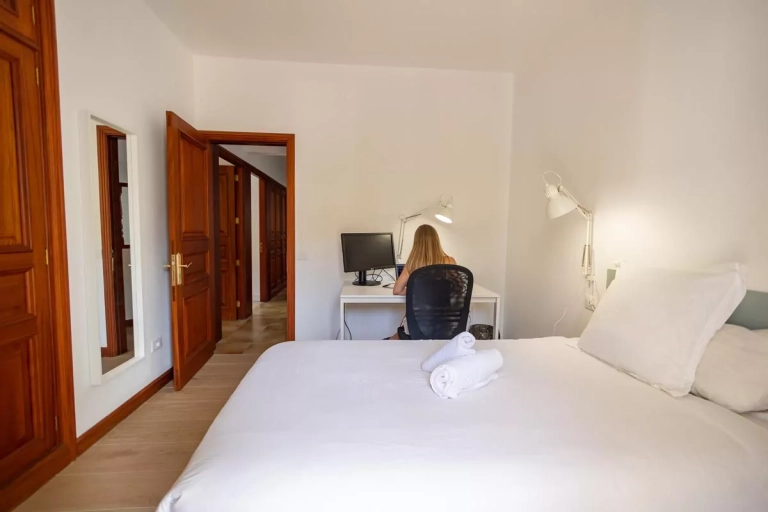 Casanova-coliving-habitaciones